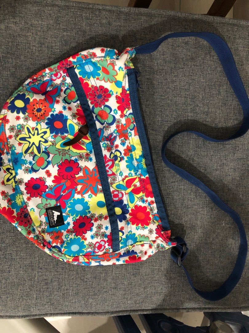 gregory (Category: Sling Bags) located in Pontian. Submitted by rockslumber (Listing ID 1242892790, Image 2). Description: gregory saiz s made in usa condition 9.5/10 mcm baru . berminat bole risik.