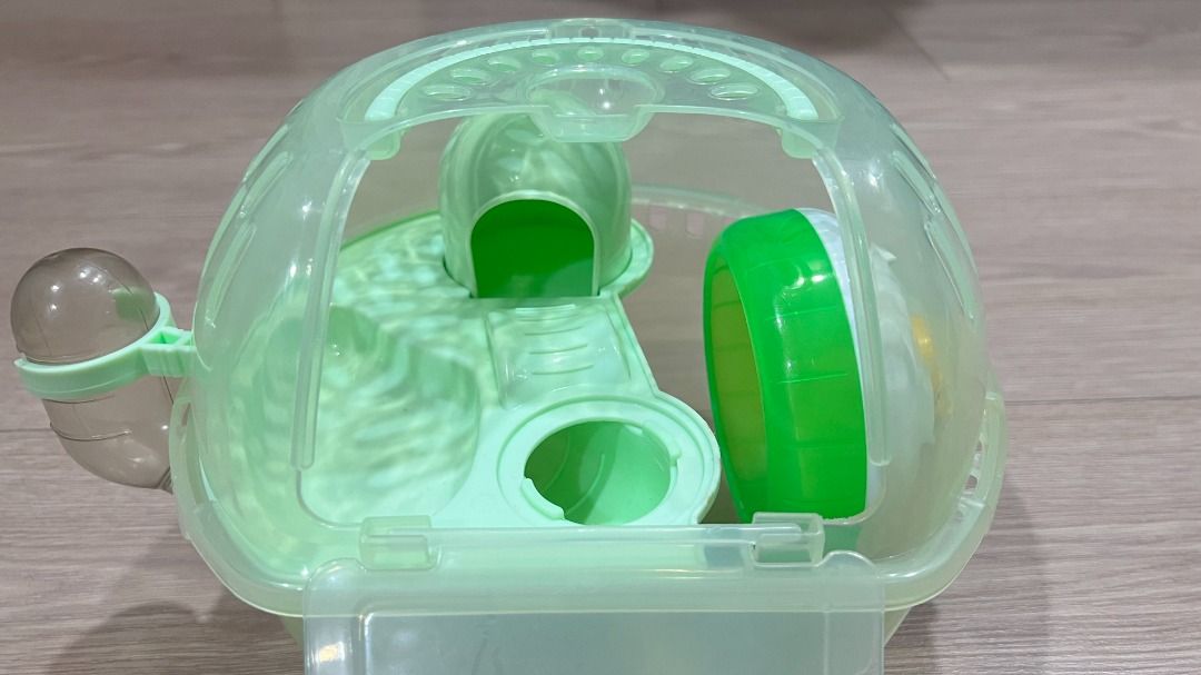 Hamster Travel Carrier Guinea Pig Portable Outdoor Travel