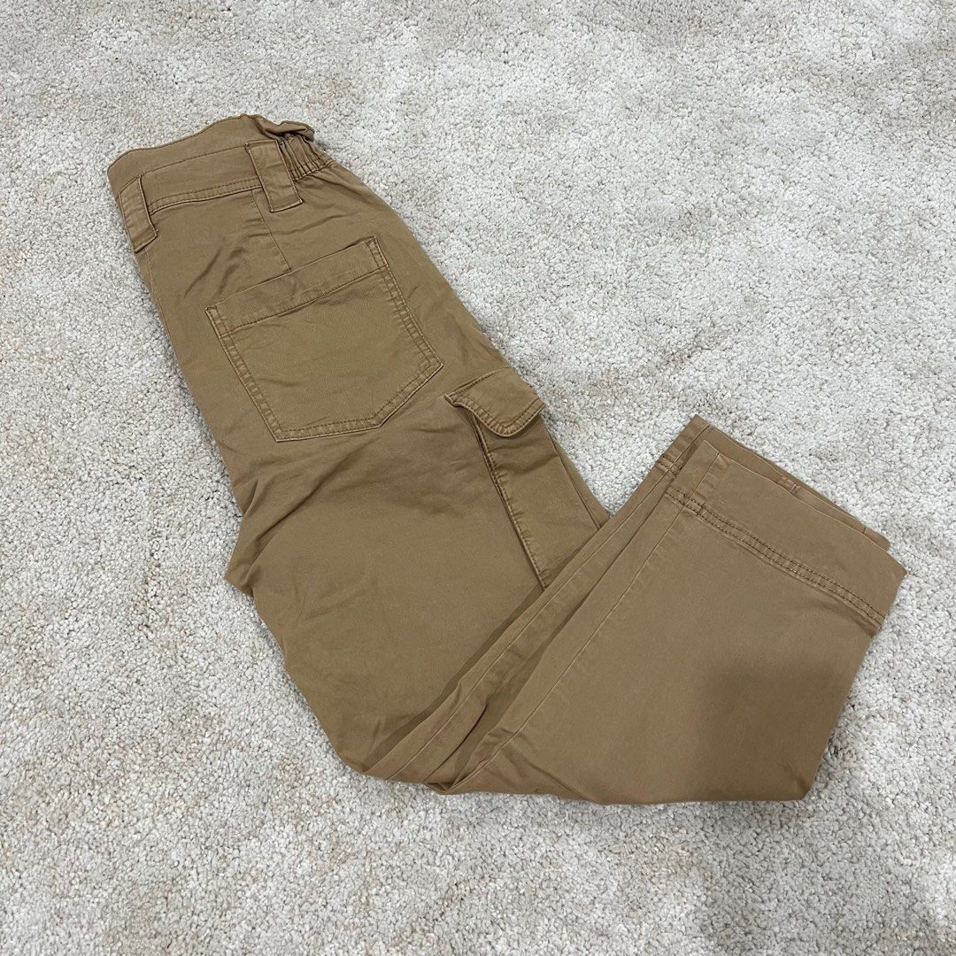 H&M Cargo pants, Women's Fashion, Bottoms, Other Bottoms on Carousell