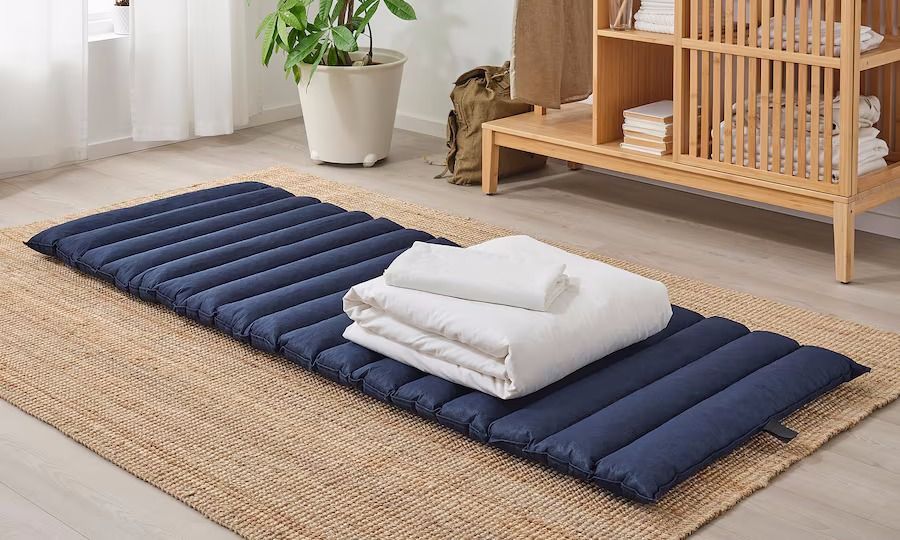 Roll up hotsell futon mattress ikea