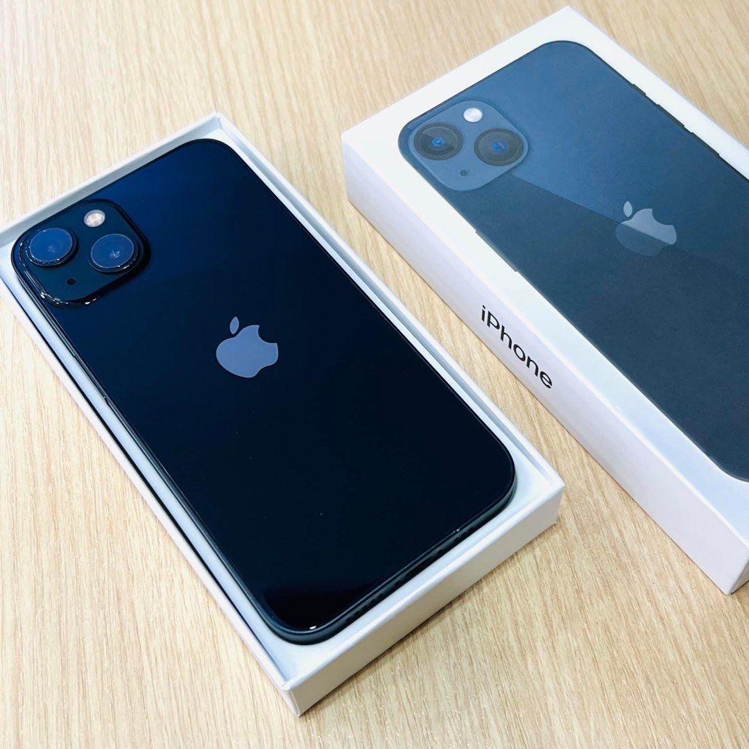 iPhone 13 128gb (Category: iPhone 13 Series) located in Manila. Submitted by TekiCashGadgetsph (Listing ID 1242741740, Image 1). Description: (FU) Openline any sim work - Original IPhone not fake Cord and box only 2ndhand (slightly used) Good as new not abused! Presentable •Original Lcd • no issue hidden issues • no apple id / iCloud id • Good batthealth • Good cam front/back • Good Performance • Good face id • Good use / plug & play ! • True-ton