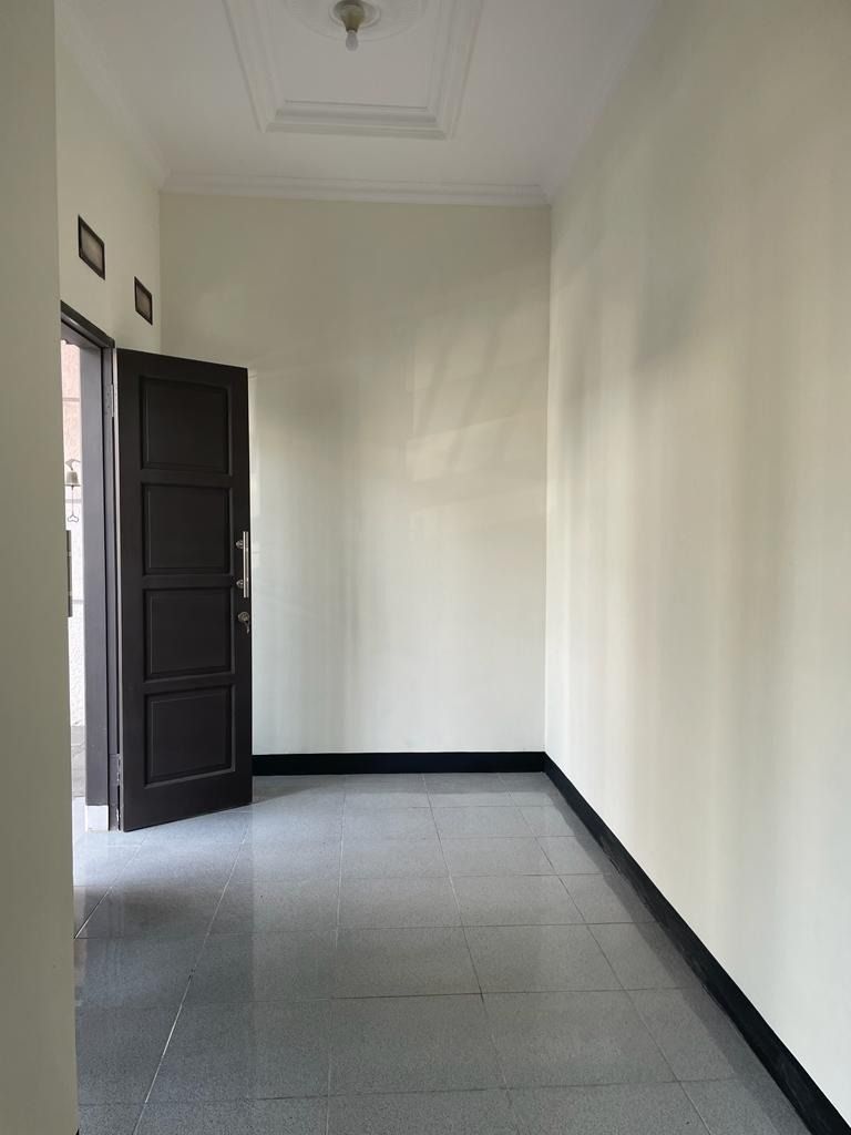 jual_rumah_di_jakasampurna_bek_1689237933_6346732f_progressive