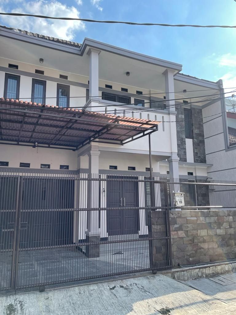 jual_rumah_di_jakasampurna_bek_1689237933_80be5362_progressive