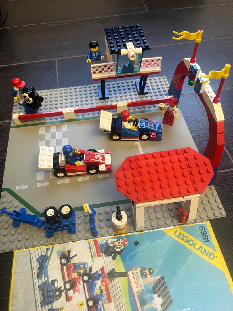 Legoland 6381 sales