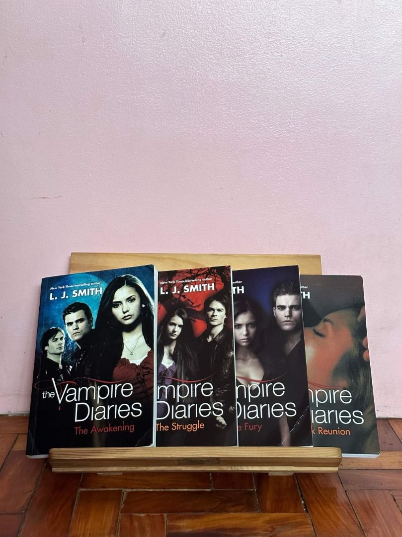 📚L.J. Smith - The Vampire Diaries Vol. 1-4 | TVD - The Return: Nightfall  Vol. 1 | TVD - The Return: Shadow Souls Vol. 2