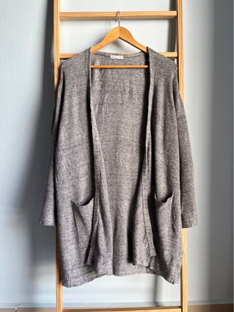 Long cardigan store no sleeves