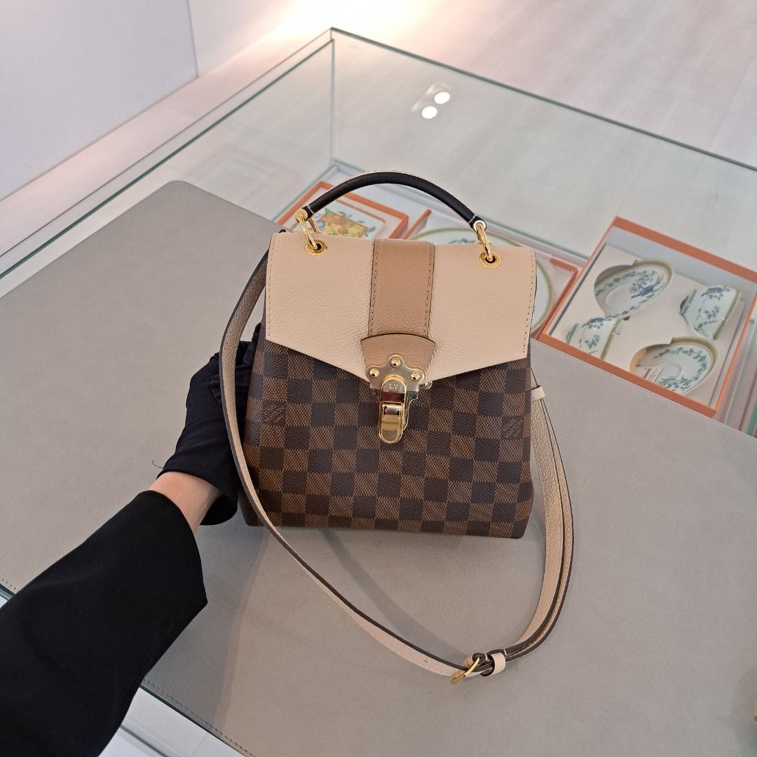 LOUIS VUITTON Damier Ebene Clapton Backpack Creme