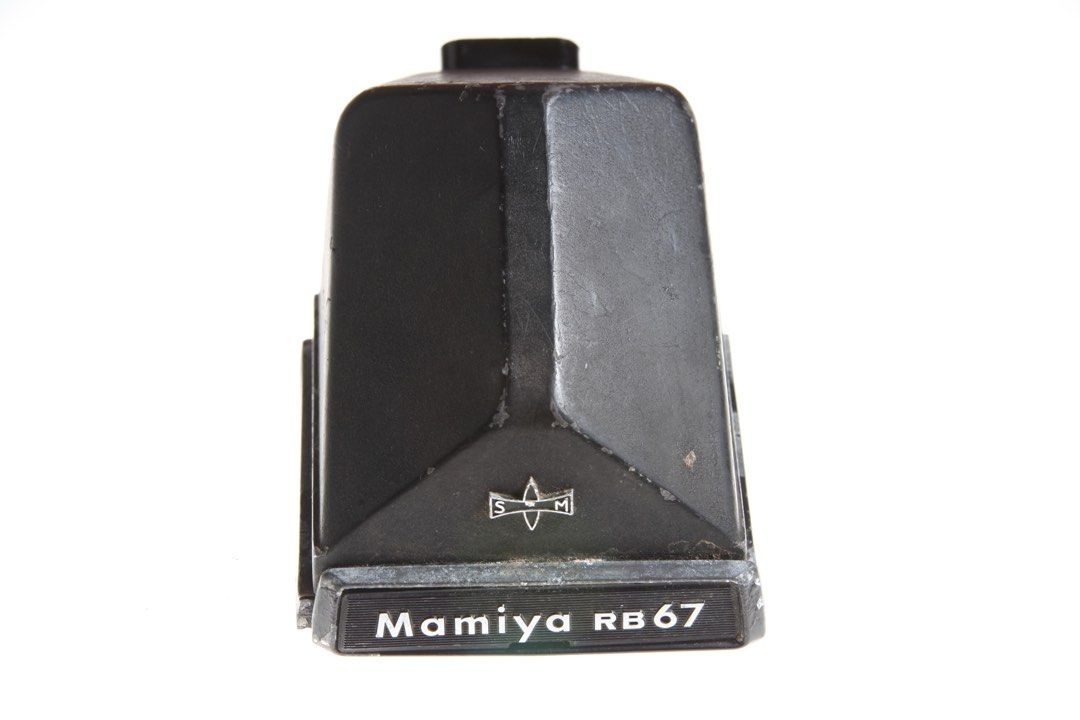 Mamiya RB 67 View Finder (Category: Other Photography Accessories) located in Taguig. Submitted by Saint22 (Listing ID 1242806176, Image 1). Description: Mamiya RB 67 View Finder with leather case, very Good condition inside..