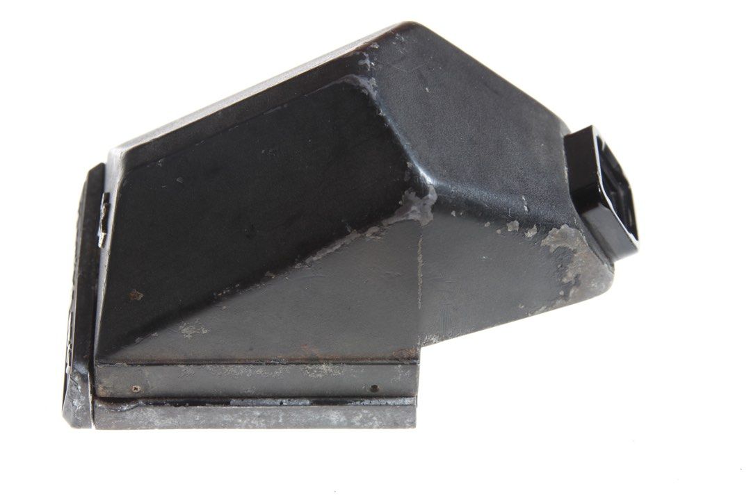 Mamiya RB 67 View Finder (Category: Other Photography Accessories) located in Taguig. Submitted by Saint22 (Listing ID 1242806176, Image 3). Description: Mamiya RB 67 View Finder with leather case, very Good condition inside..