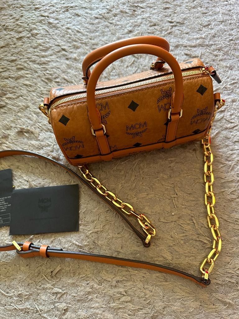 Mcm chain best sale strap