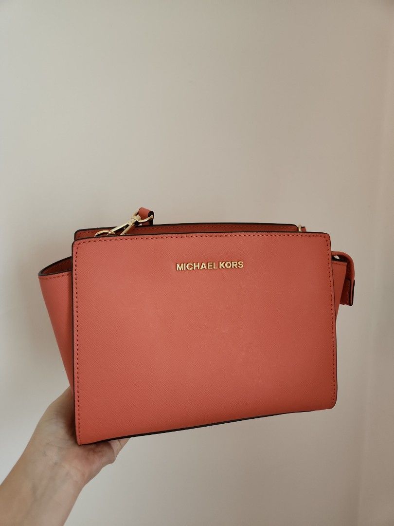 Michael kors shop coral bag