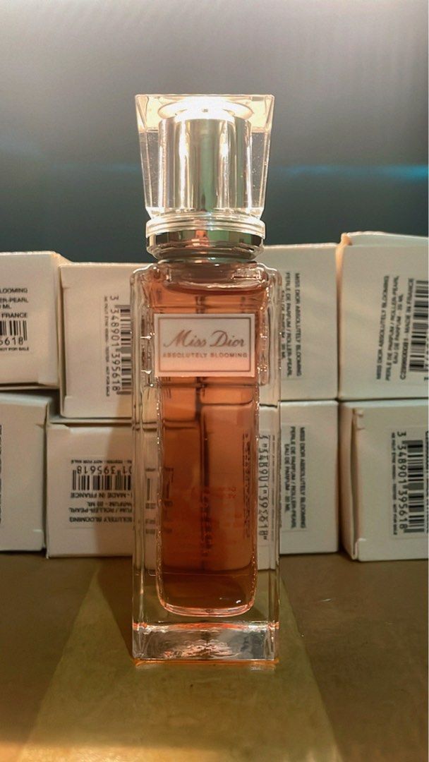 Amazoncom Christian Dior Miss Dior Absolutely Blooming Eau de Parfum  Spray para mujeres  Belleza y Cuidado Personal