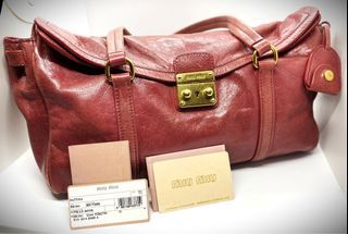 MIU MIU VITELLO LUX MEDIUM BOW BAG, Women's Fashion, Bags & Wallets, Purses  & Pouches on Carousell