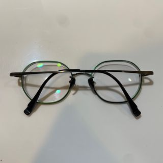 由 sr1500 (刊登 ID 1242891087，圖片 1) 提交，位於 的 (類別：)，說明：。