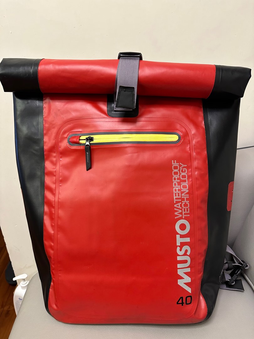 Musto on sale waterproof backpack