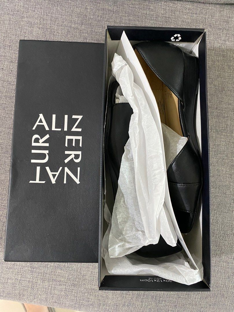 Naturalizer peep store toe wedge
