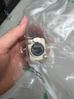 （分類：）位於 。 由 cyrustse10 提交（商品編號 1242838698，圖片 1）。簡介： 。