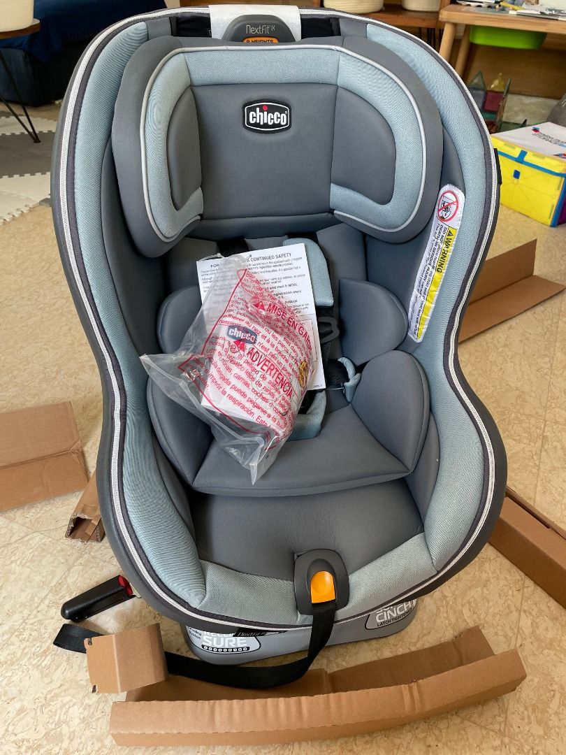NEVER USED Brand New in Box Chicco NextFit Zip Convertible Baby