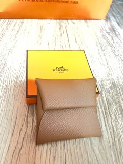 （分類：）位於 。 由 hermes_cool 提交（商品編號 1242884980，圖片 1）。簡介： 。