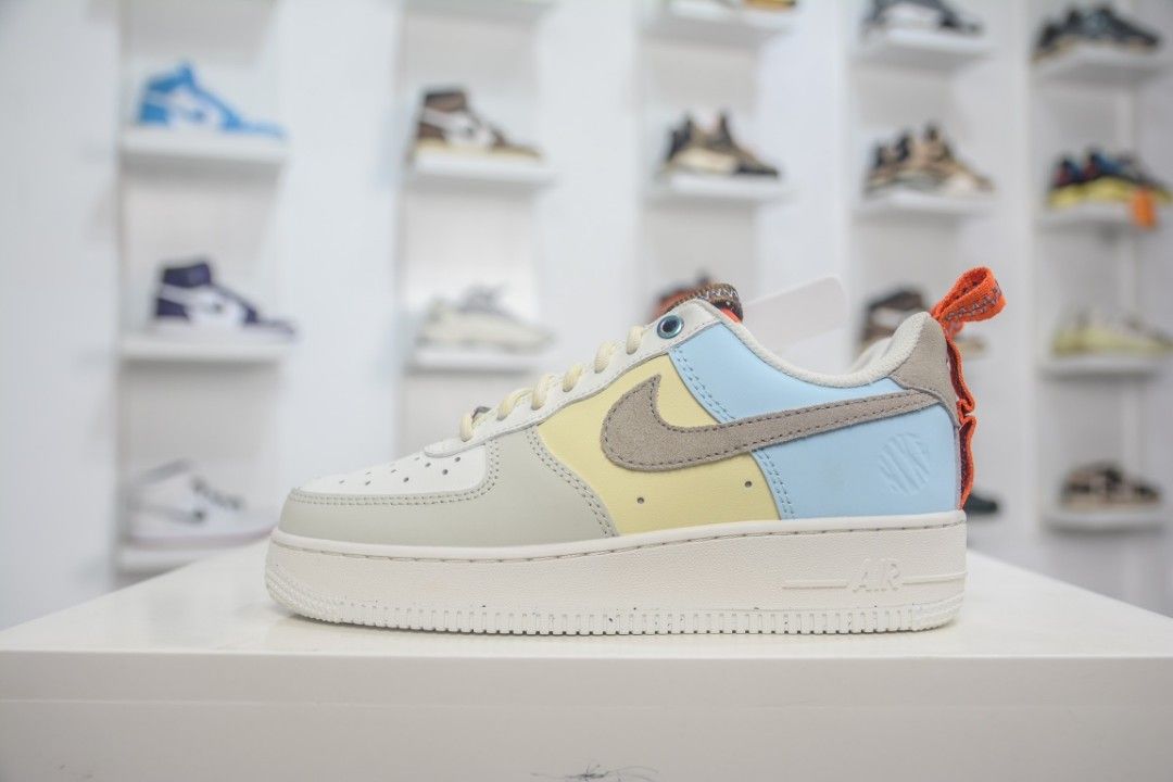 Nike air force 2025 1 07 white sale