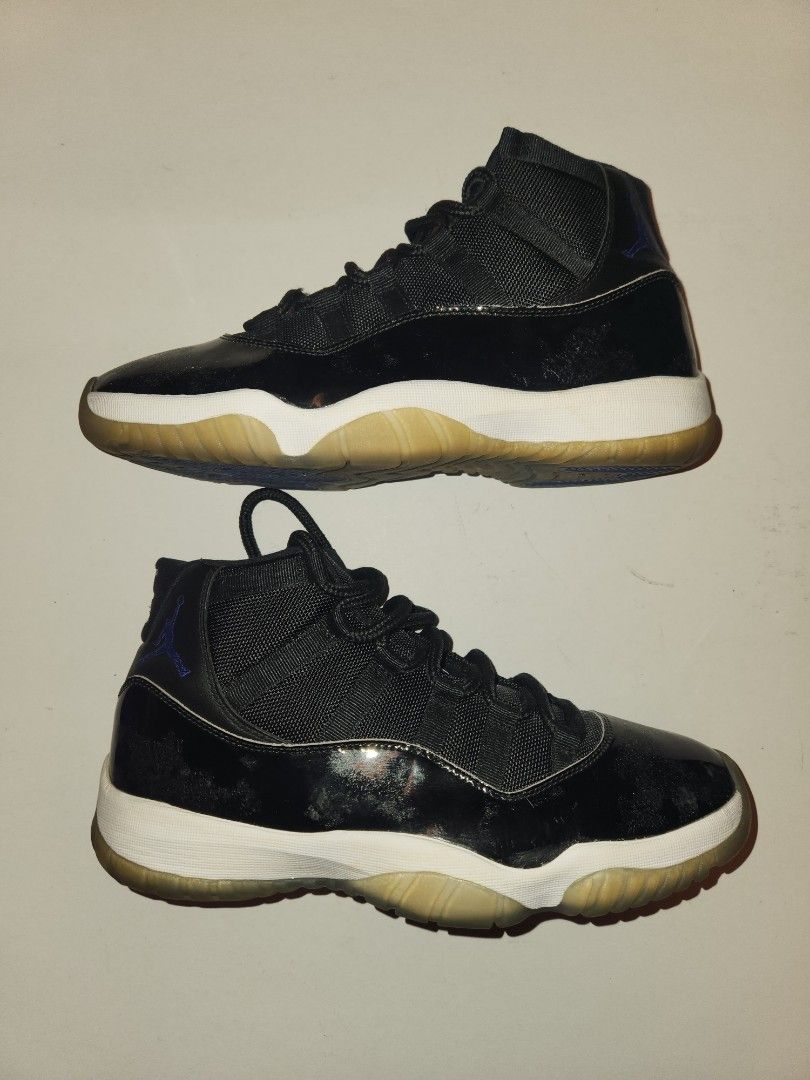 Nike 72 clearance space