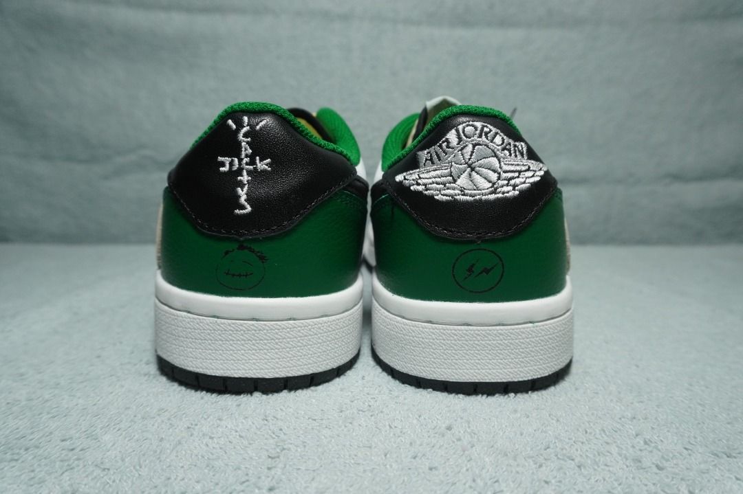 travis scott pine green
