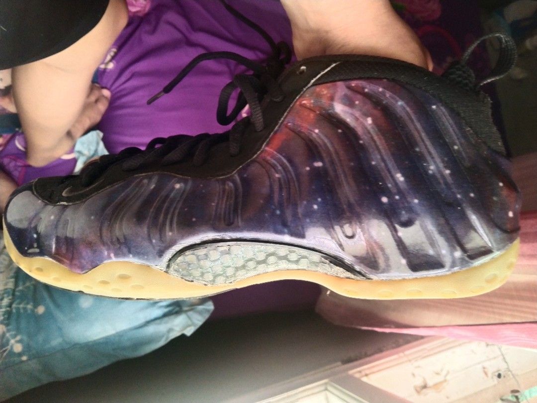 Nike galaxy hat clearance