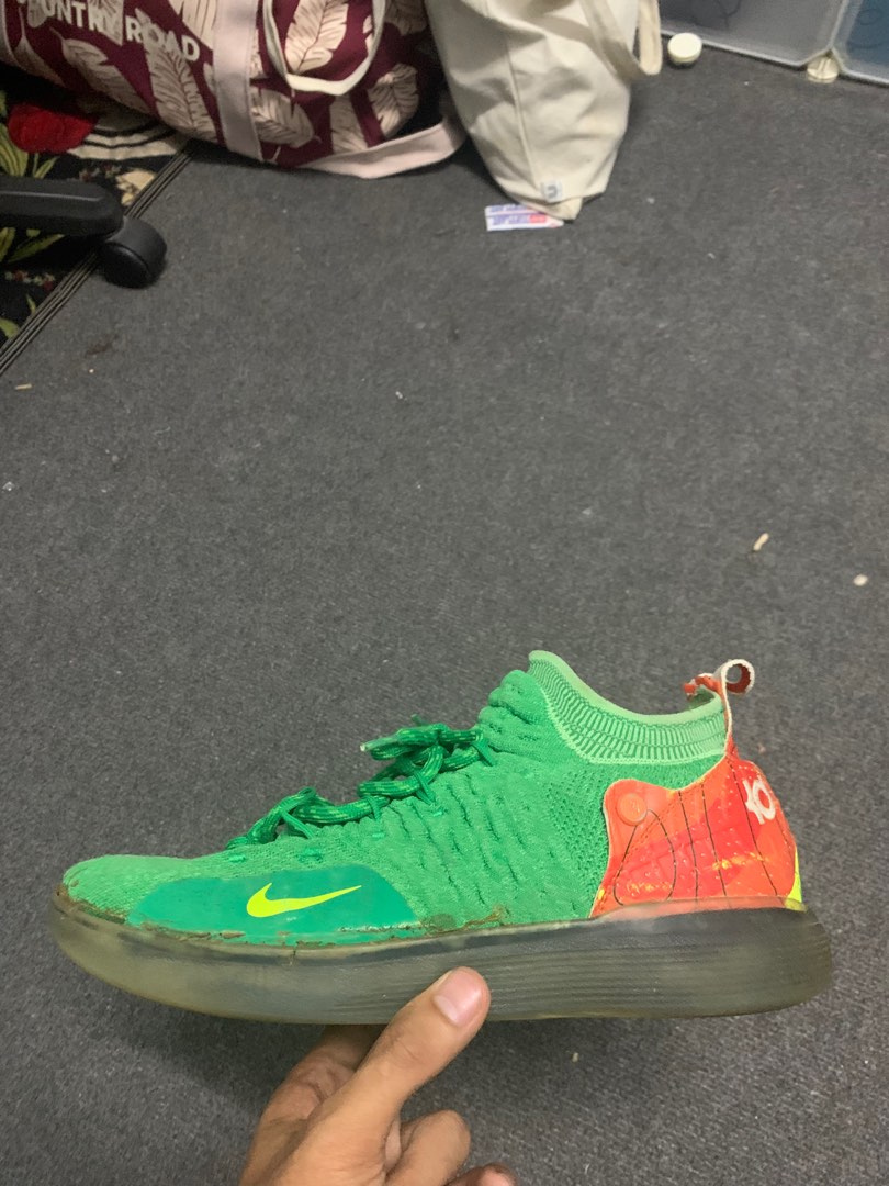Green top kd 11