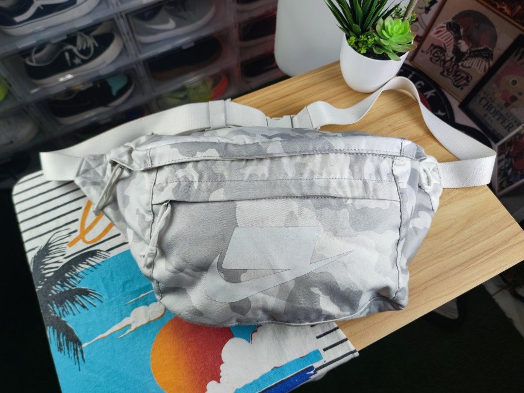 Nike sportswear tech new arrivals printed hip pack