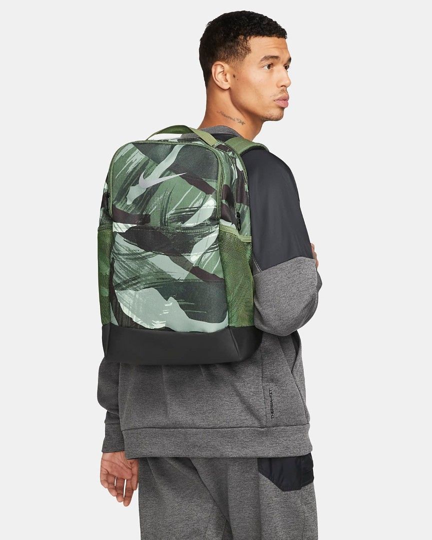 ORIGINAL AND BRAND NEW UNISEX NIKE BRASILIA PRINTED BACKPACK SIZE
