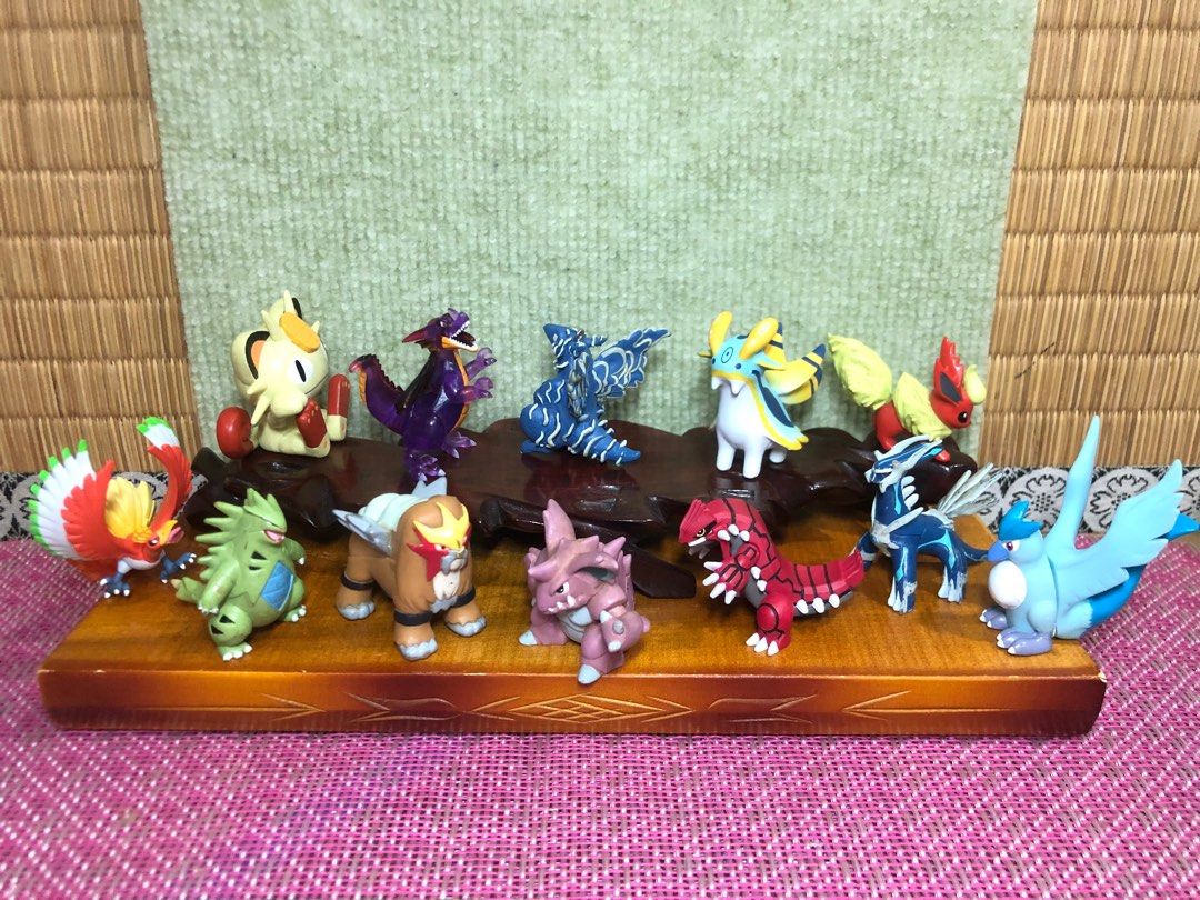 Original outlet pokemon figures