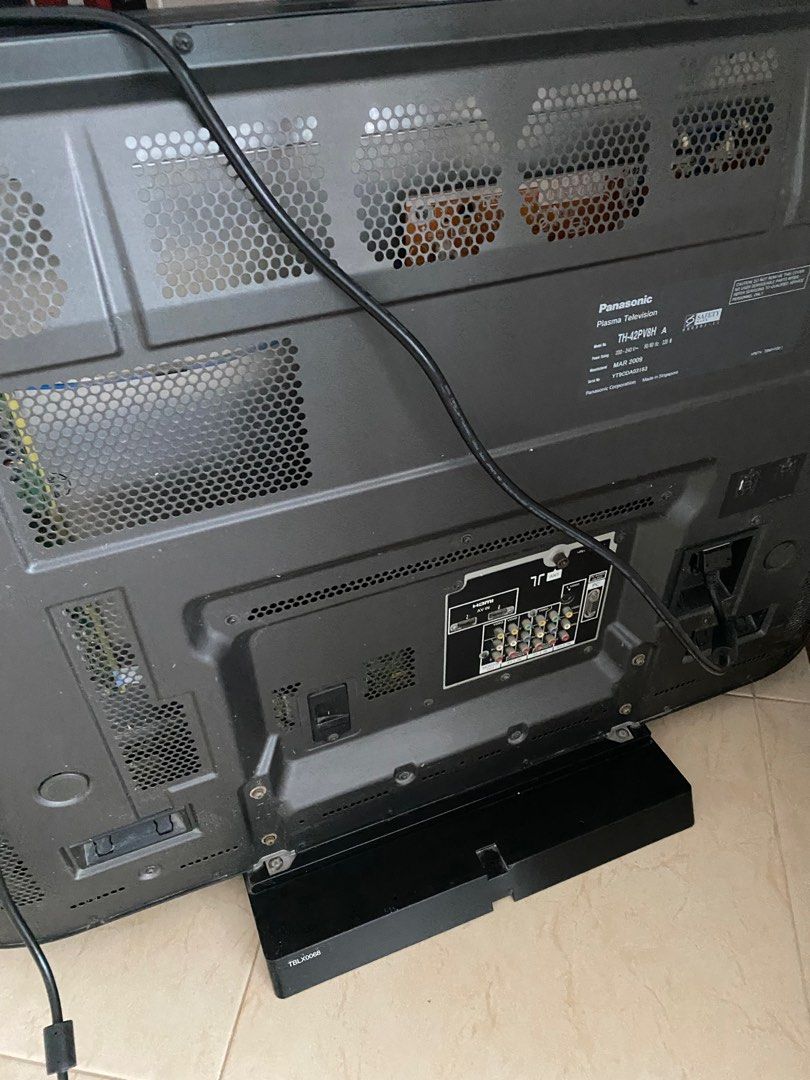 Panasonic plasma Tv 42 inch, TV & Home Appliances, TV & Entertainment