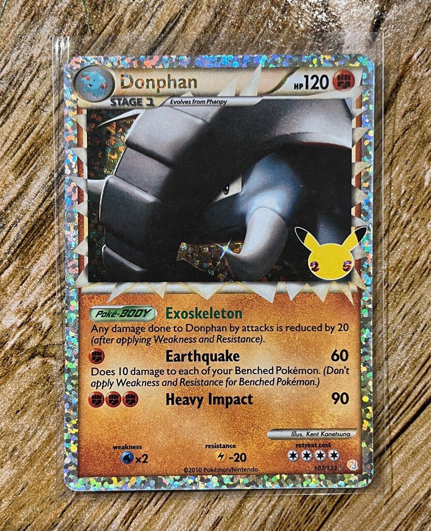 25th anniversary pokemon rare cards Zacian V - 016/025 Celebrations 25th Anniversary Holo Rare Pokemon main image 0