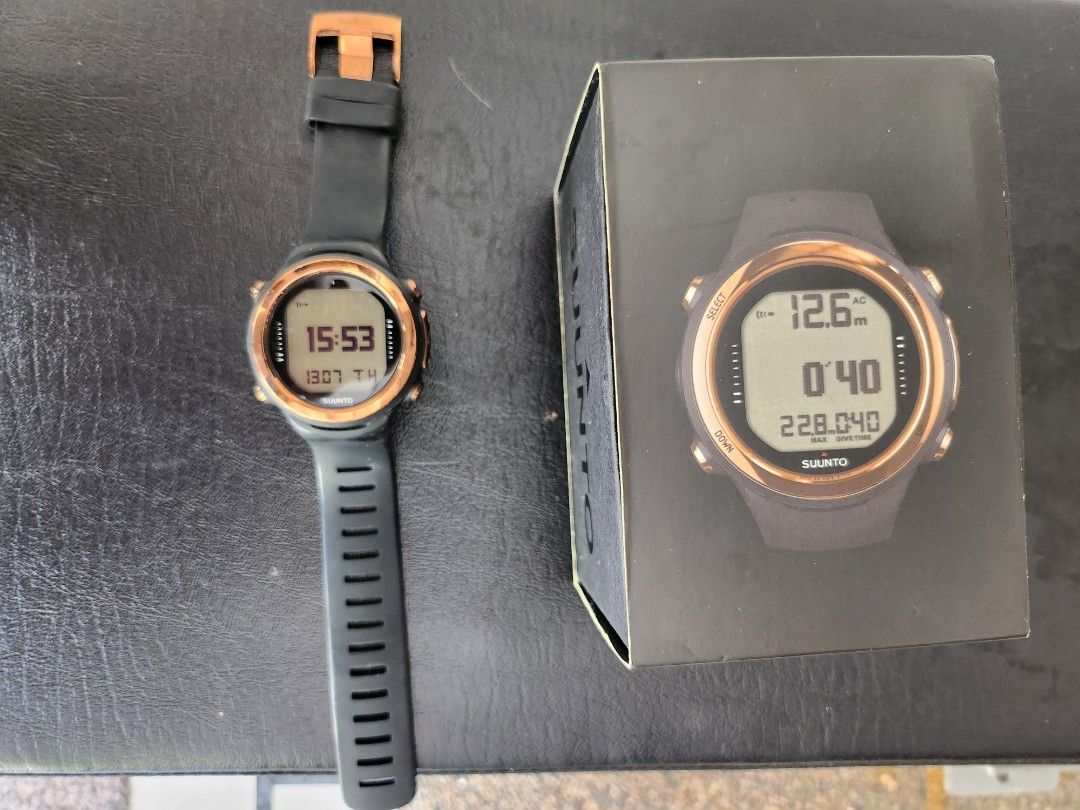 rare Suunto D4i Novo Cooper color Dive Watch Computer like new full box just fully serviced Diving Comp