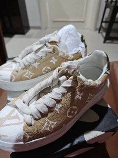 Sepatu Sneaker LV Louis Vuitton Rivoli High Top Denim Second Bekas