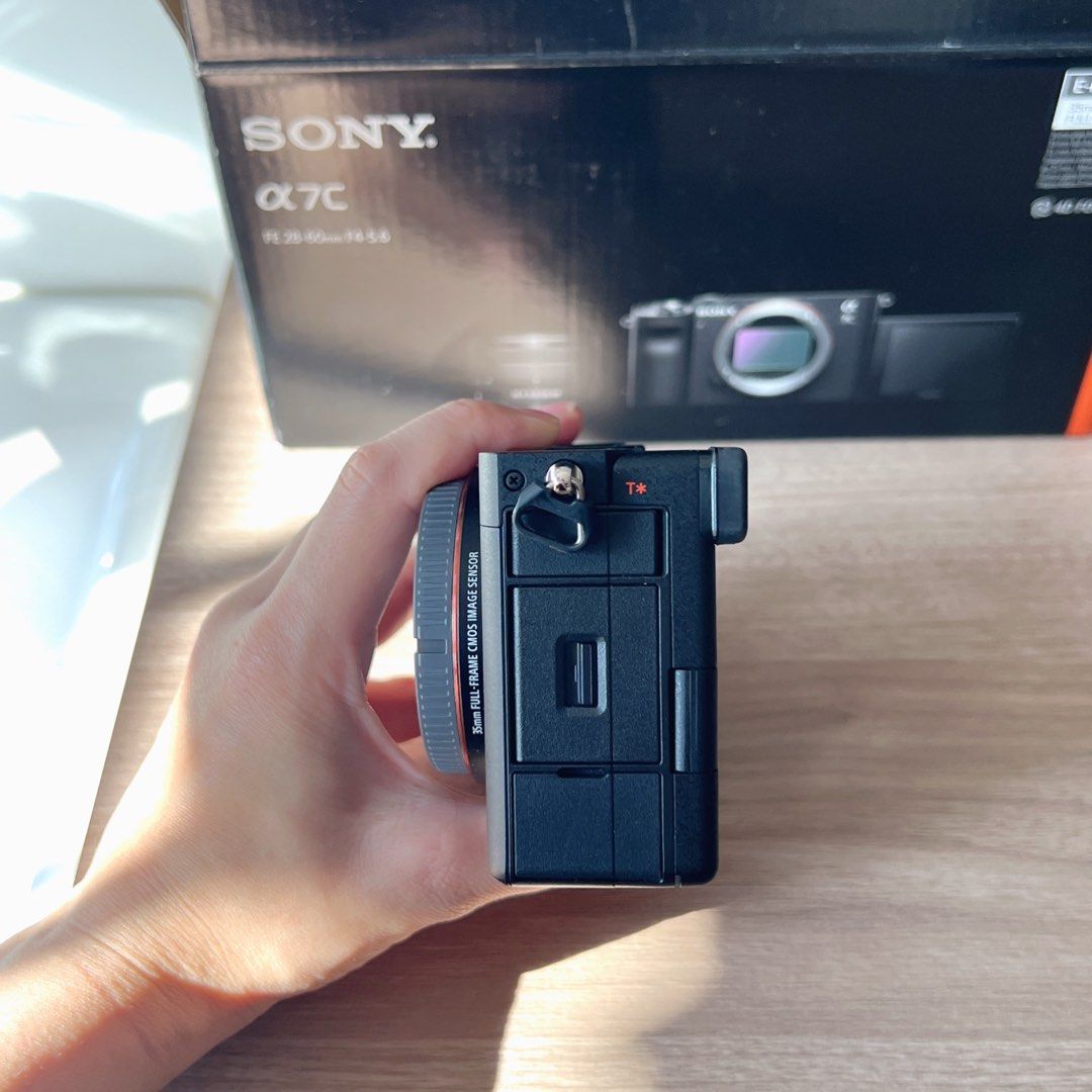 (Shutter count 462) + 1 yr warranty Sony A7C w SEL2860 2860mm F45.6