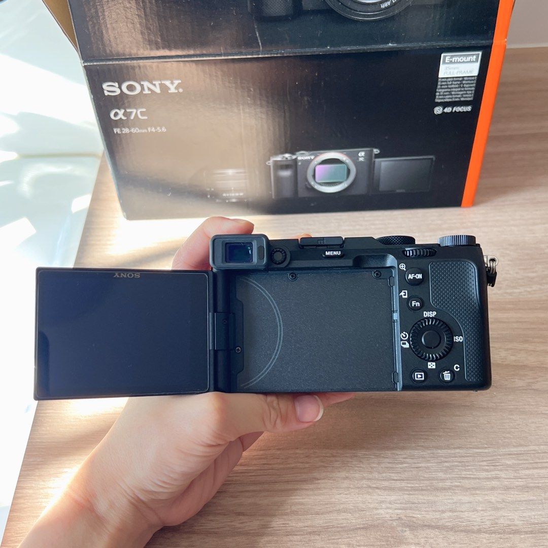 (Shutter count 462) + 1 yr warranty Sony A7C w SEL2860 2860mm F45.6