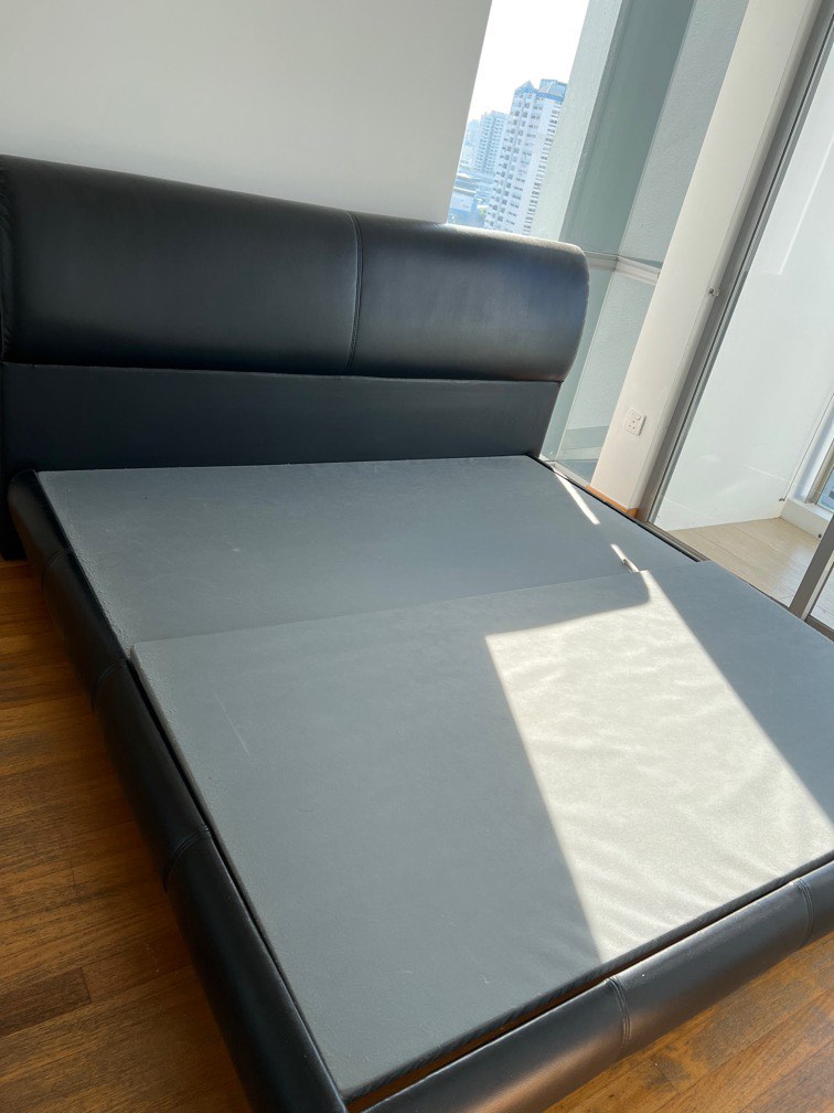 Simmons King size bed frame for Sales (Must Collect today), Furniture