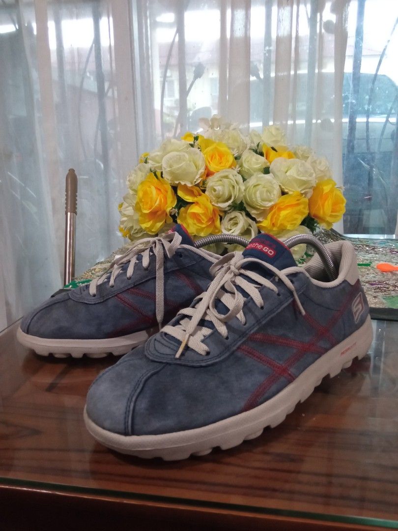 Skechers sutra store