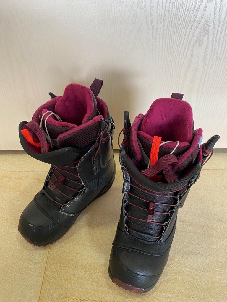 Burton Supreme Women's snowboard boots US8, UK6, EUR40, Sports