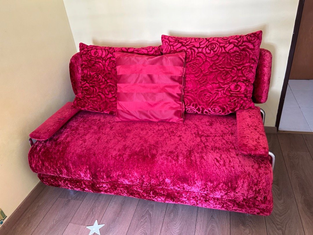 Sofa bed (Free but must collect on 23/7), Furniture & Home Living