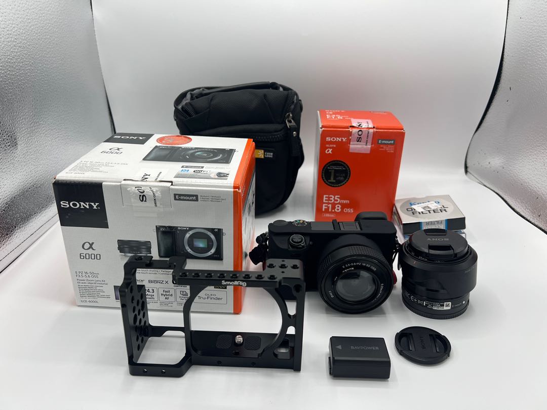 Sony a6000 with kit lens and 35mm f1.8 prime lens, Photography, Cameras