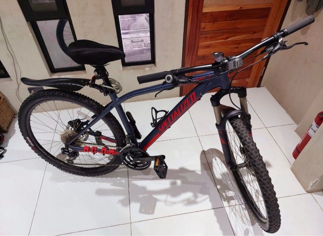Specialized sr suntour price best sale