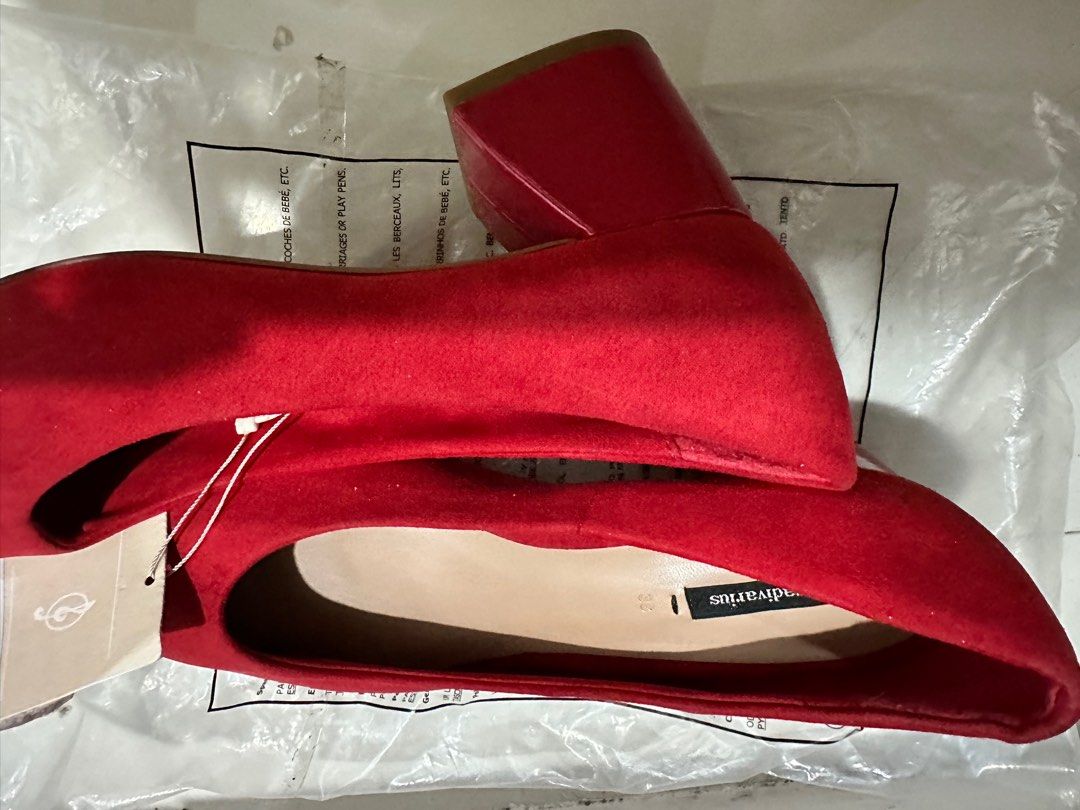 stradivarius, Women's Fashion, Footwear, Heels on Carousell