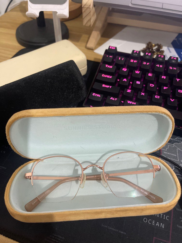 sunnies specs prescription eyeglasses on Carousell