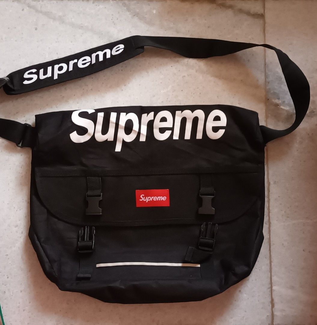 Sling bag pria hotsell supreme