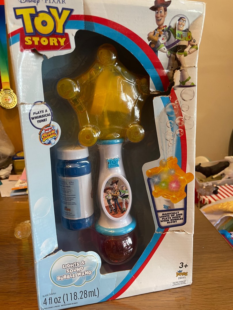 toy story light and sound bubbles wang, 兒童＆孕婦用品, 嬰兒玩具 Carousell