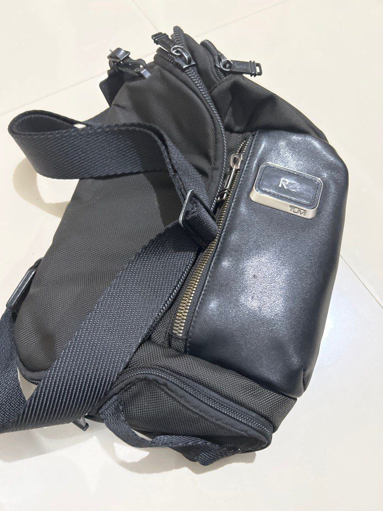 Tumi original on Carousell