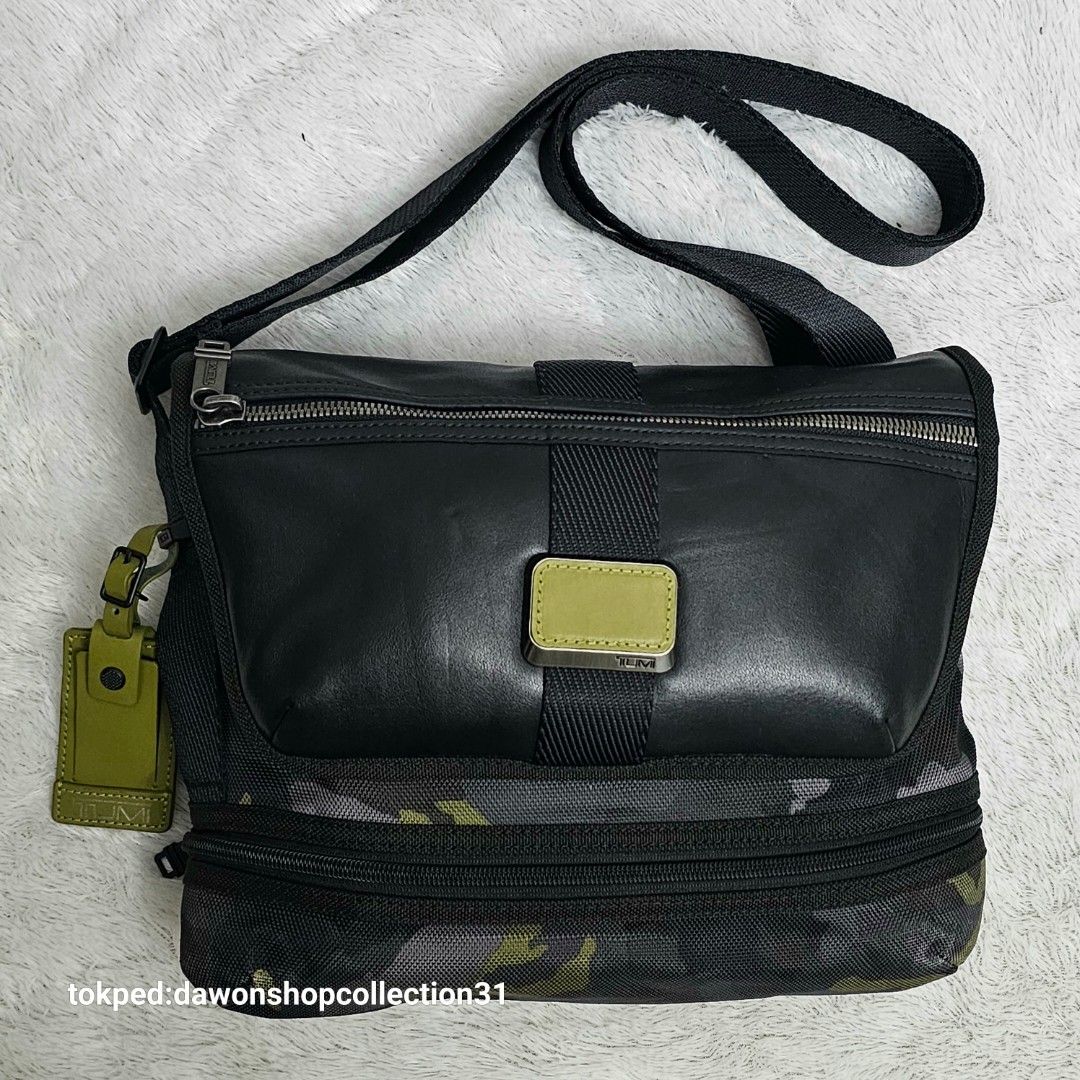 Tumi discount travis crossbody
