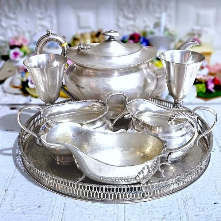Victorian silverware shop
